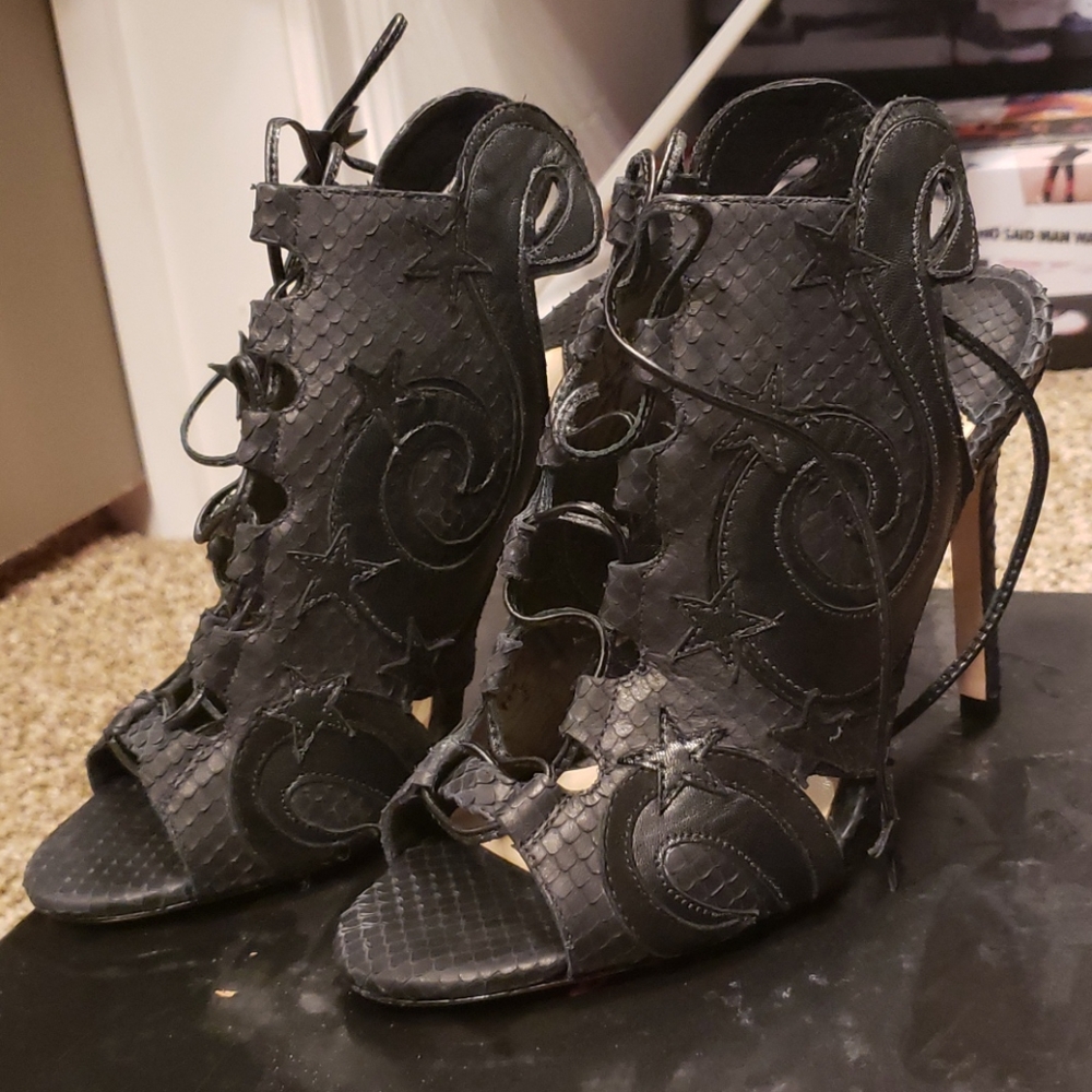 Womens Isa Tapia sandal - Picture 2 of 8